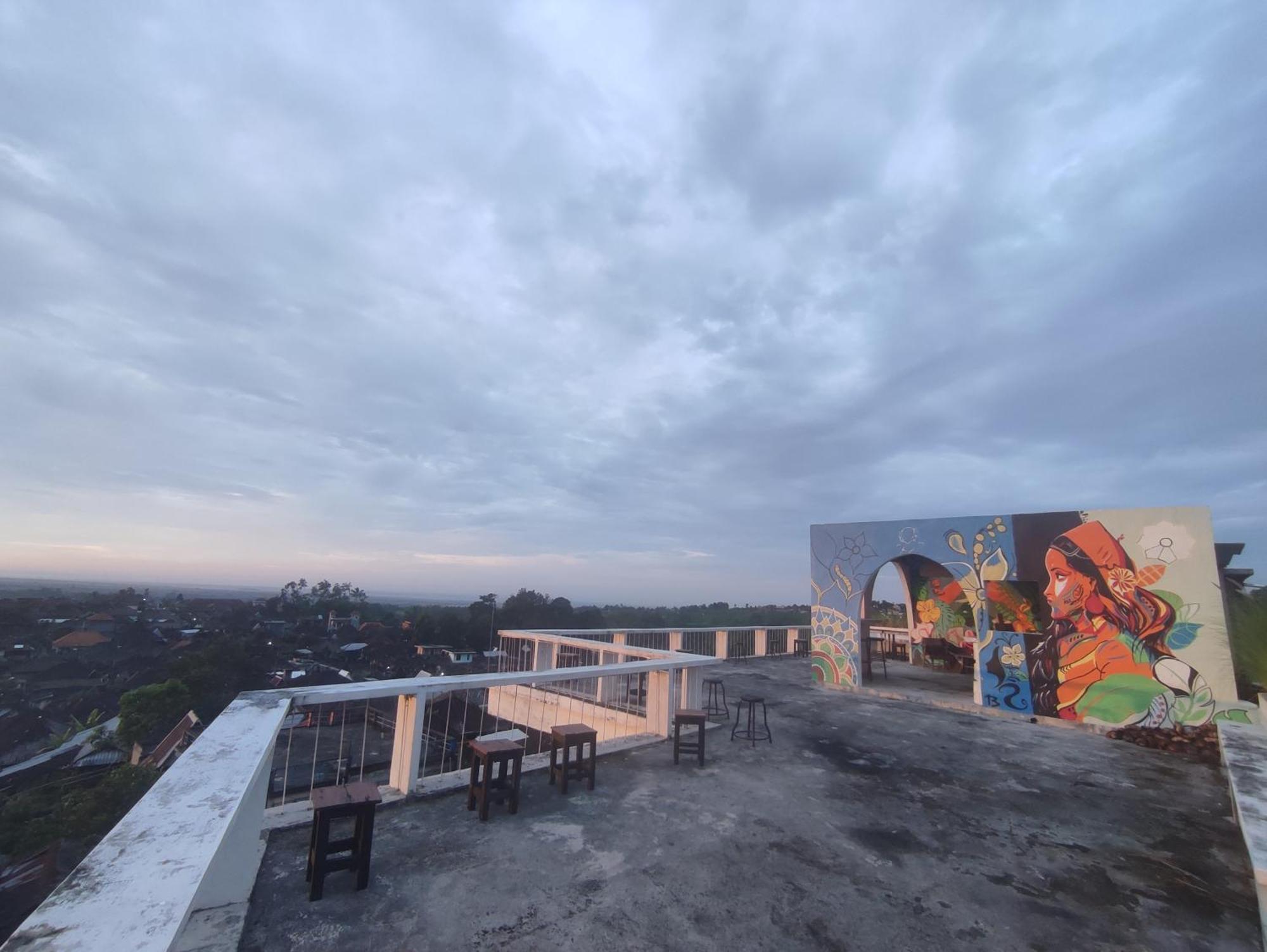 Gunza Bed And Breakfast 자띠루위 외부 사진
